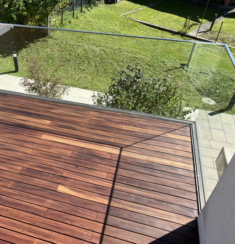 Auffrischung Terrassenboden